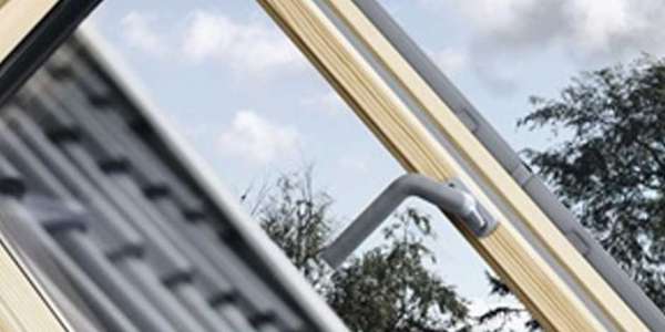 Velux GXU 0066 tetokibúvó ablak