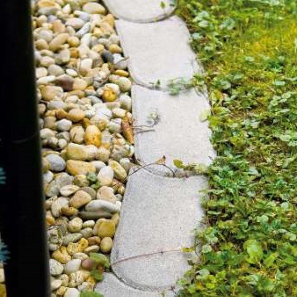 Frühwald Fűnyírószegély