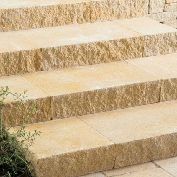 Leier Castrum lépcsőblokk