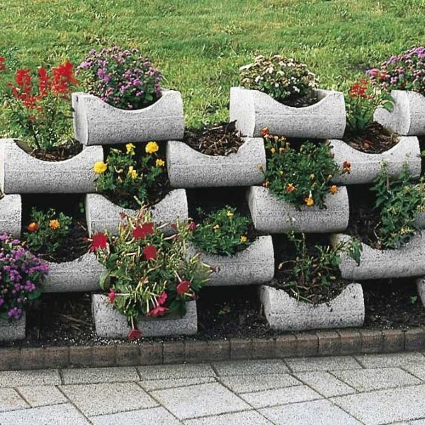 Semmelrock Flori rézsűkő